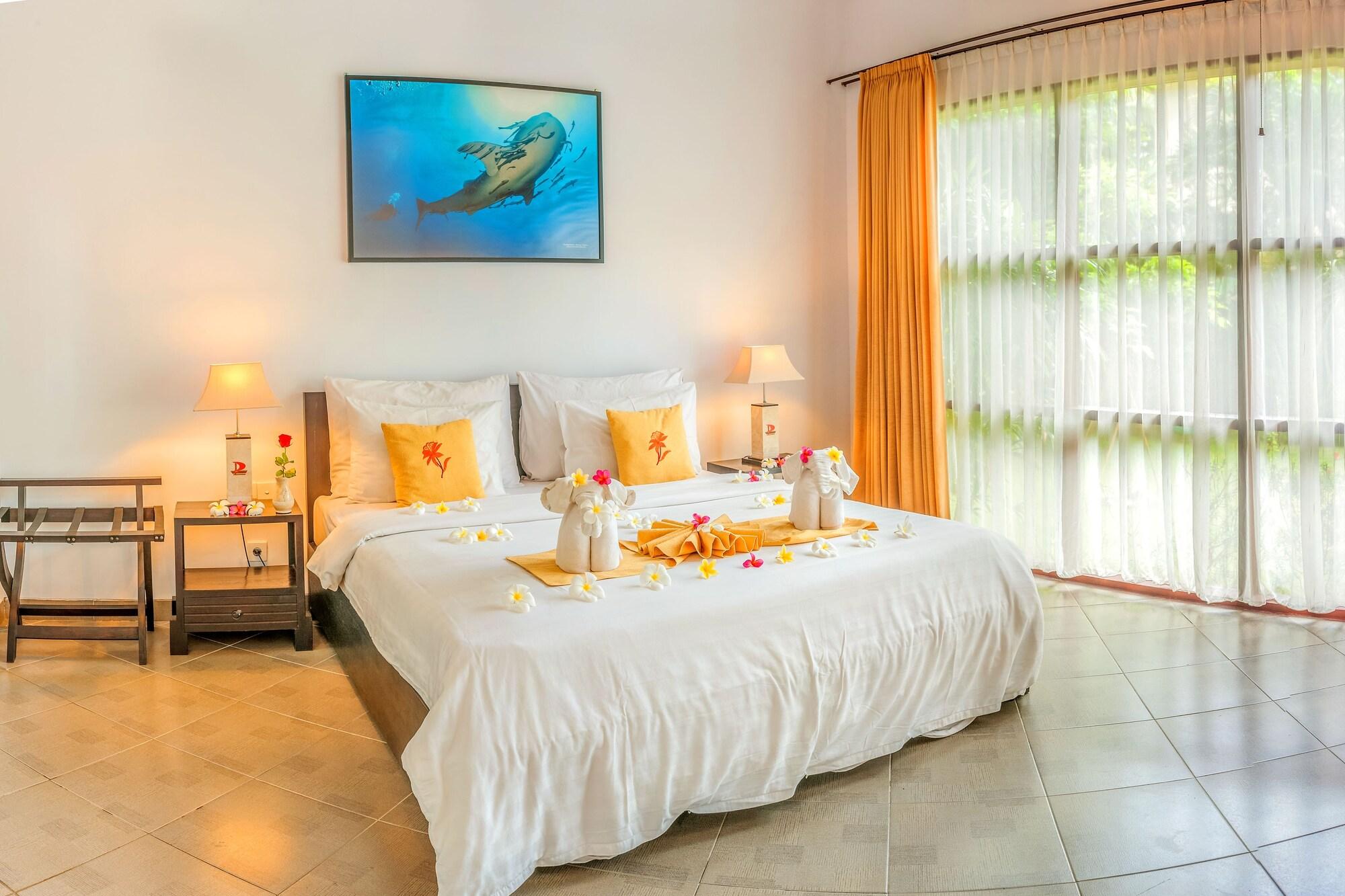 Orlowsky Discovery Candidasa Hotel Ngoại thất bức ảnh