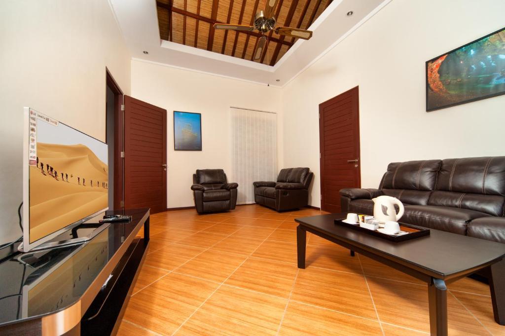 Orlowsky Discovery Candidasa Hotel Ngoại thất bức ảnh
